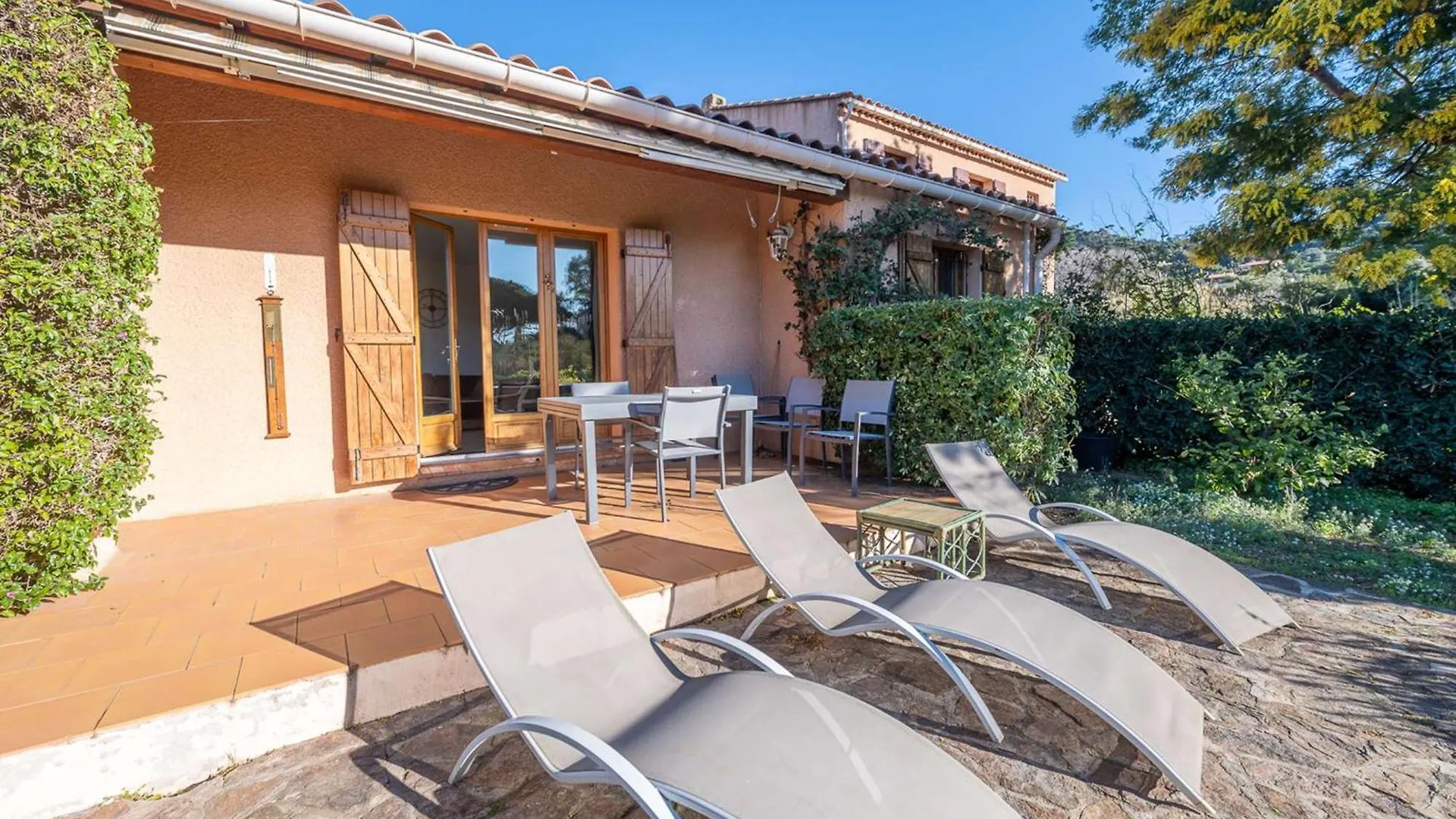 Maison Pour 6 Personnes , Climatisee A 500 M De La Plage De Saint Clair Le Lavandou 0*,